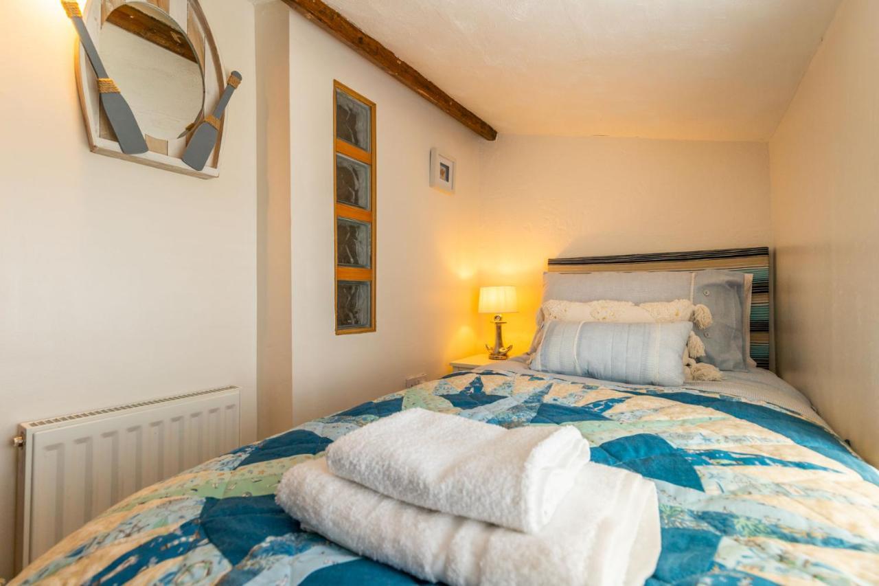 Host & Stay - Pilgrims Rest Bacton  ภายนอก รูปภาพ